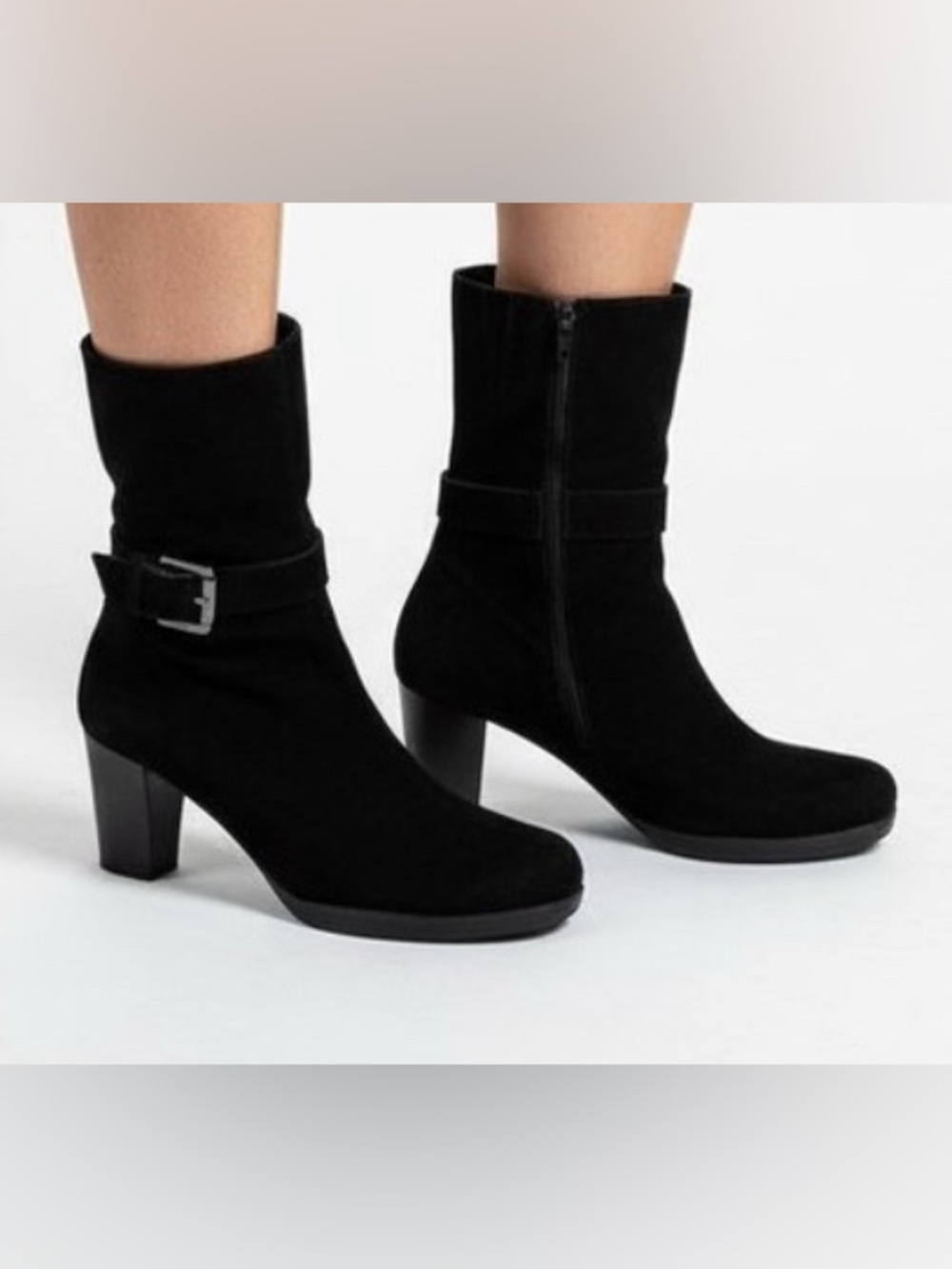 LA CANADIENNE BLACK SUEDE ANKLE BOOTS WITH BUCKLE DETAIL SIZE 6 WOMENS